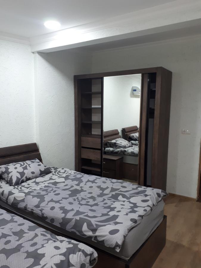 The Ideal Penthouse Tiflis Exterior foto